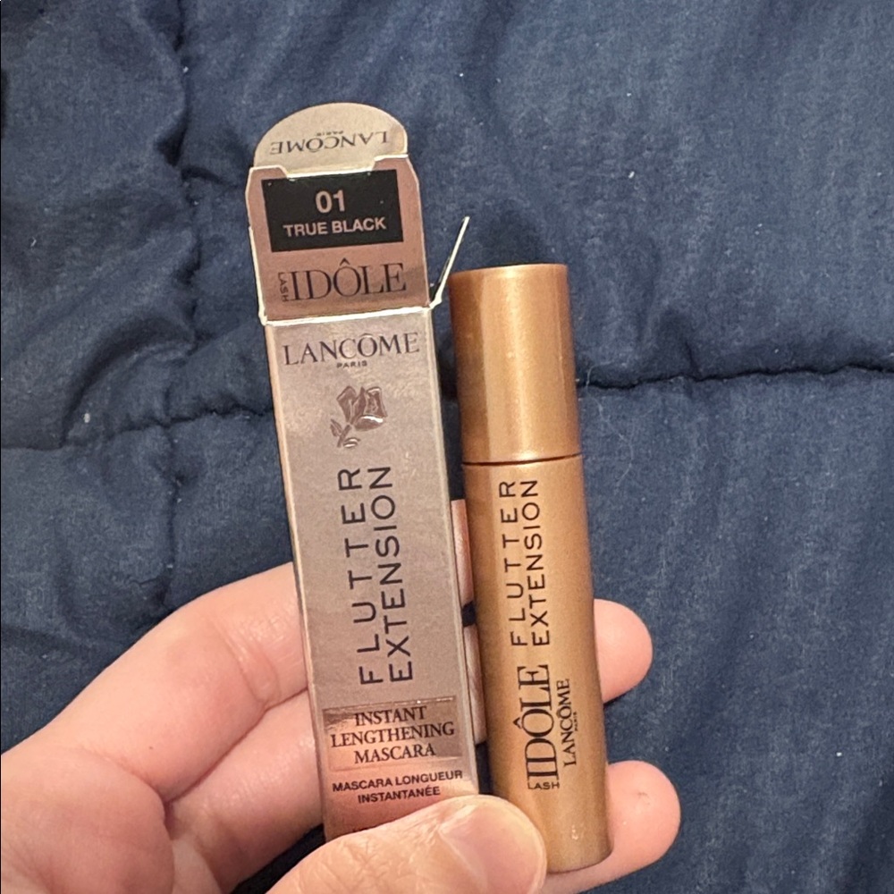 Mini Lancome sample bundle - Picture 4 of 4